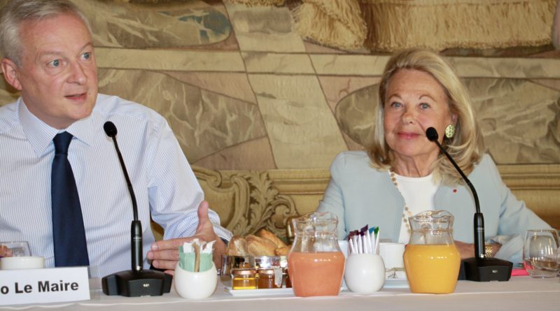 photo petit-déjeuner débat ETHIC avec Bruno Le Maire et Sophie de Menthon